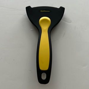 Oster Shedmonster De-Shedding Tool